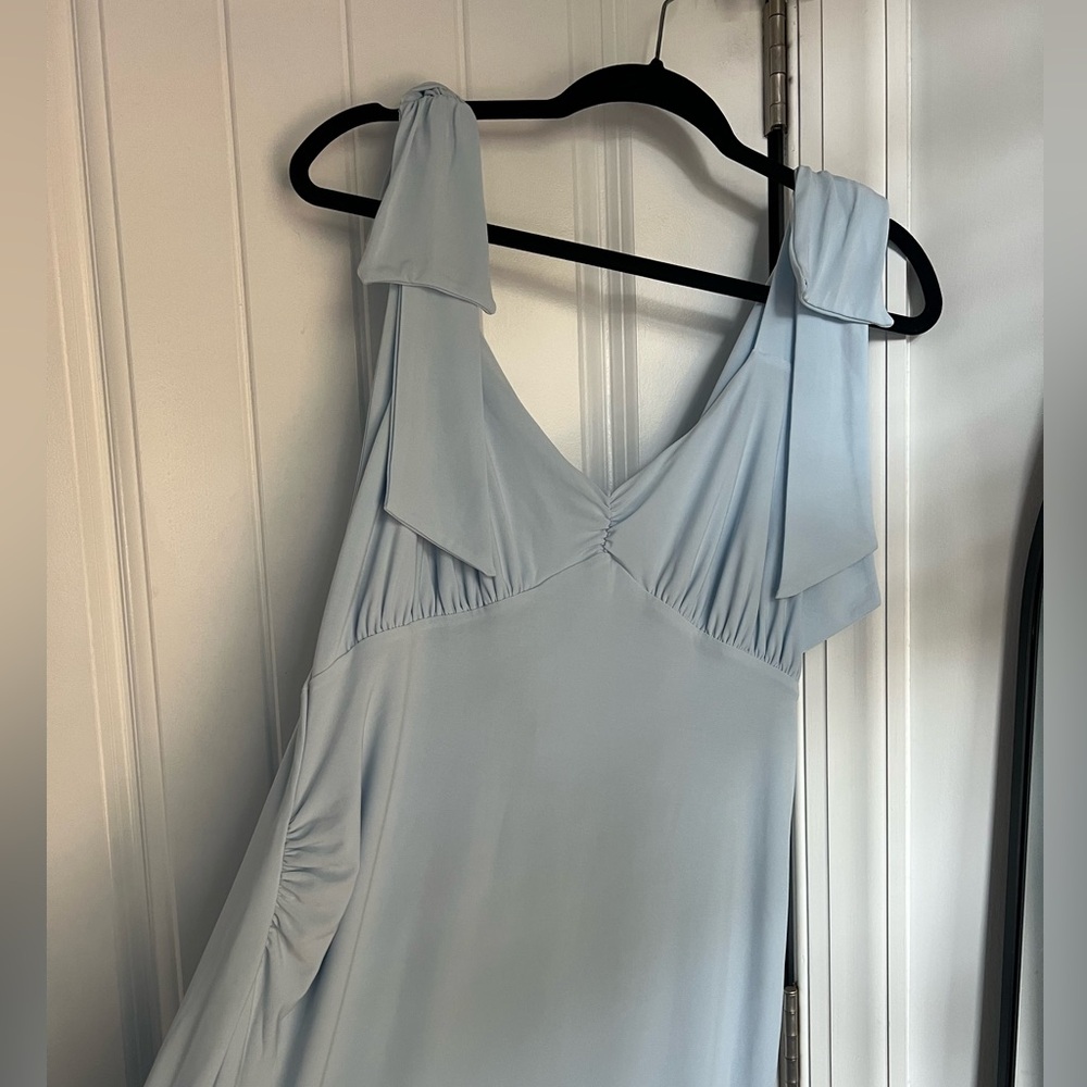 NWT Club L ‘Sheen’ Powder Blue Maternity Dress - Size US 10 - Picture 4 of 12
